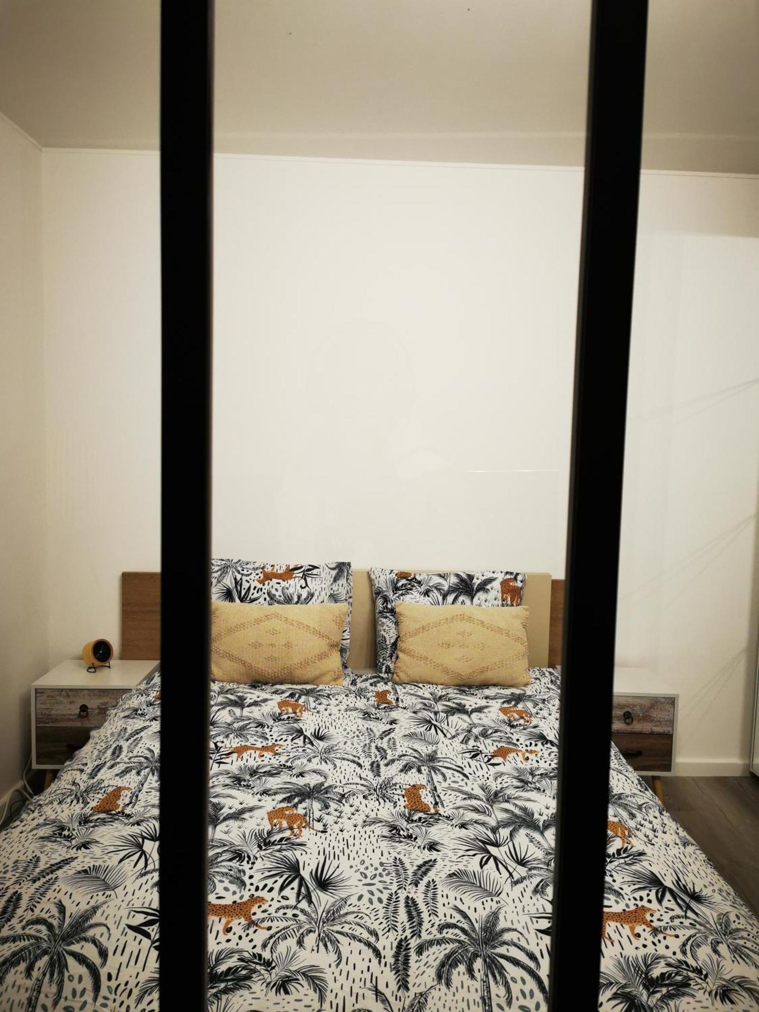 אש-סור-אלזט Athome - Appart-Hotel With Private Parking מראה חיצוני תמונה